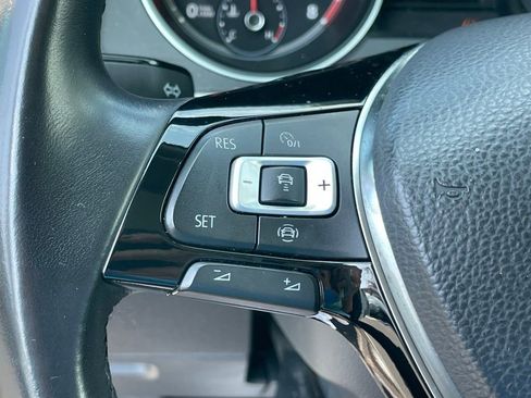 Used 2019 Volkswagen Atlas SE w/ Panoramic Sunroof Package image 15