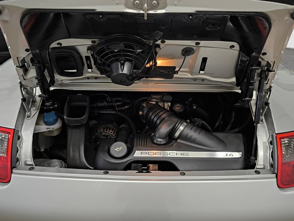 Used 2005 Porsche 911 Carrera RWD image 29