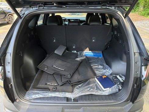 New 2026 Hyundai Tucson XRT FWD image 18