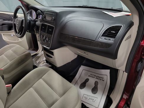 Used 2016 Dodge Grand Caravan SE w/ Quick Order Package 29E SE image 27