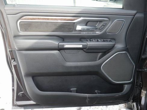 Used 2019 RAM 1500 Laramie image 15