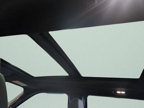 Used 2022 Ford F450 Lariat w/ Lariat Ultimate Package image 18