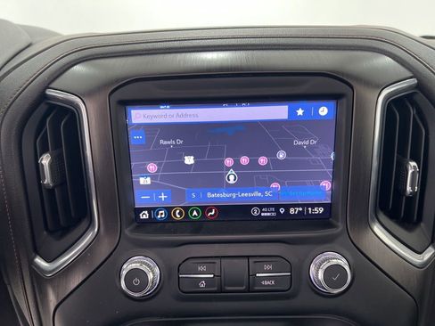 Used 2022 GMC Sierra 2500 AT4 w/ AT4 Premium Plus Package image 13