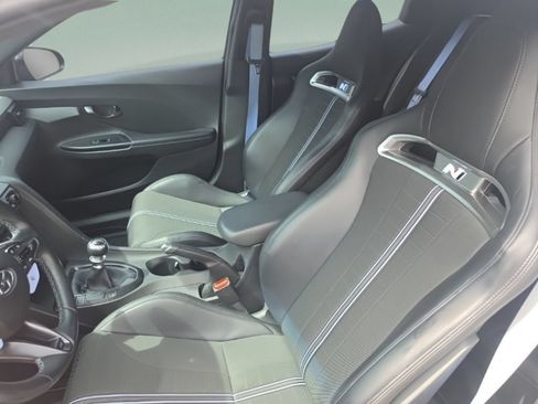 Used 2022 Hyundai Veloster N FWD image 19