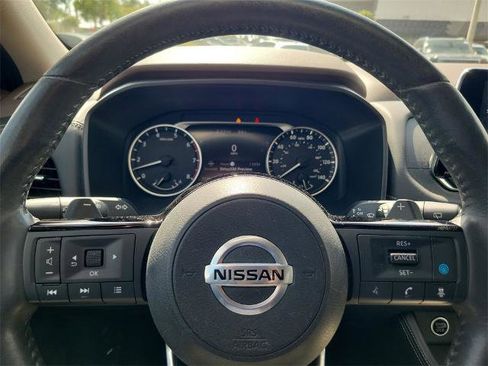 Certified 2021 Nissan Rogue SL image 25