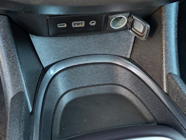 Used 2023 Chevrolet Malibu LT w/ Driver Confidence Package FWD image 10