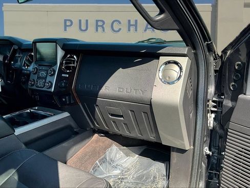 Used 2016 Ford F350 Lariat w/ Lariat Interior Package AWD/4WD image 29