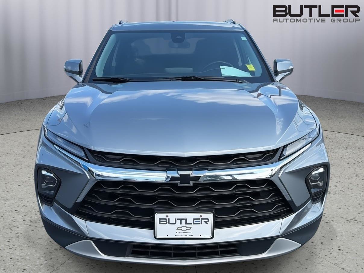 Certified 2023 Chevrolet Blazer LT FWD image 9