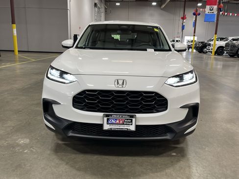 Used 2023 Honda HR-V LX image 8