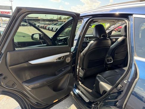 Used 2019 INFINITI QX50 Essential w/ Premium Heat Package FWD image 10