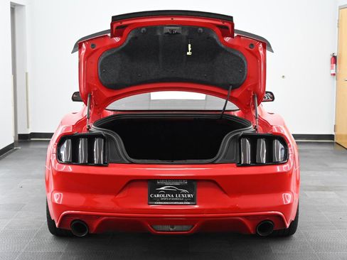 Used 2016 Ford Mustang GT RWD image 32