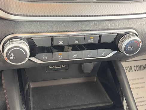 Used 2024 Nissan Altima 2.5 SR FWD image 21