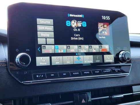 Used 2023 Mitsubishi Outlander 4WD Plug-In Hybrid image 13