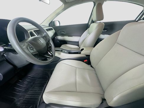 Used 2019 Honda HR-V LX image 13