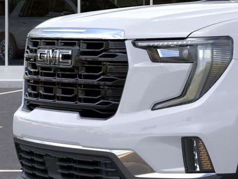 New 2026 GMC Acadia Elevation w/ Black Edition AWD/4WD image 13