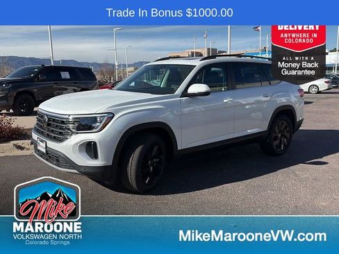 New 2026 Volkswagen Atlas SE image 3