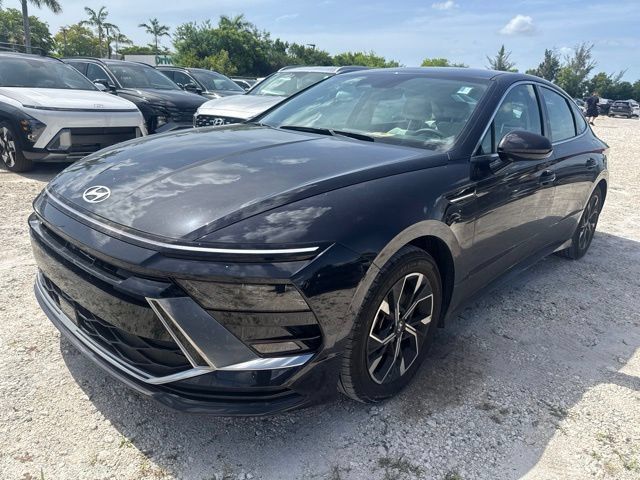 Certified 2024 Hyundai Sonata SEL FWD image 1