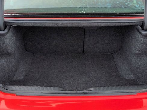 Used 2022 Dodge Charger R/T w/ Blacktop Package image 34