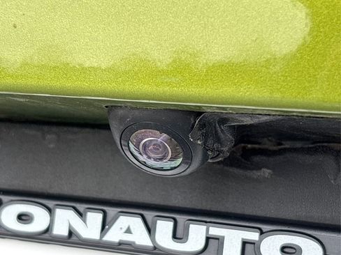 Used 2020 Hyundai Venue SEL w/ Convenience + Premium Package image 15