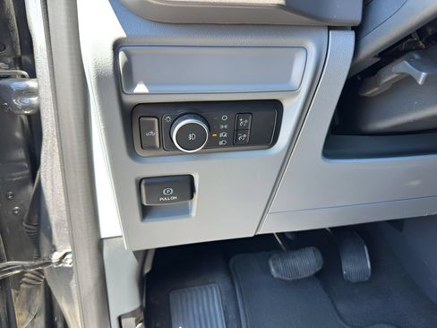 Used 2024 Ford F150 XLT AWD/4WD image 14