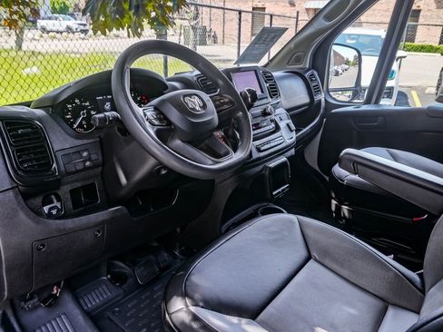 Used 2023 RAM ProMaster 2500 FWD image 23