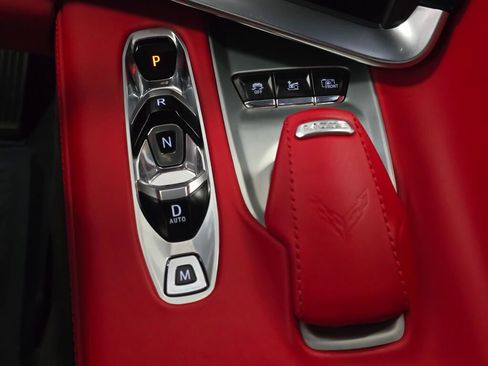 Used 2024 Chevrolet Corvette Stingray Premium Conv image 17