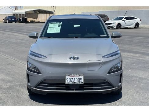 Used 2023 Hyundai Kona Limited FWD image 10