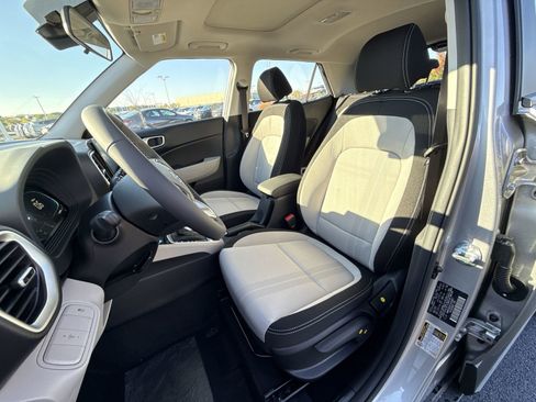 New 2026 Hyundai Venue SEL image 12