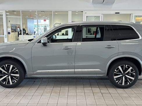 New 2026 Volvo XC90 B5 Core AWD/4WD image 8