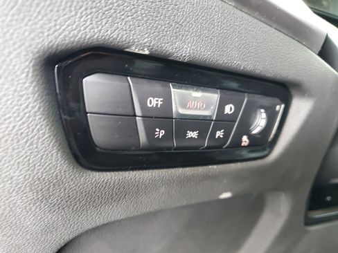 Used 2025 BMW M340i RWD image 21