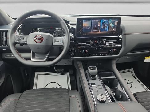 New 2026 Nissan Pathfinder Rock Creek AWD/4WD image 12