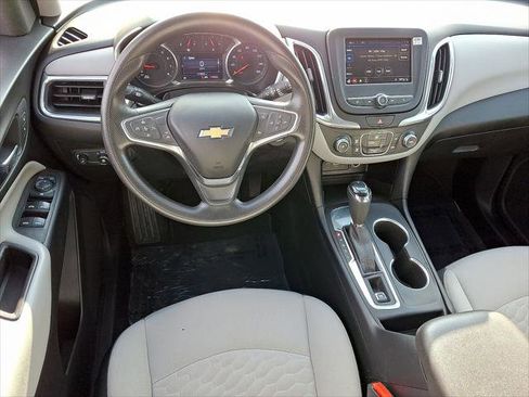 Used 2020 Chevrolet Equinox LT FWD image 12