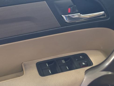 Used 2009 Honda CR-V LX image 15