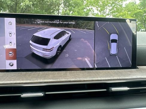 Certified 2026 Genesis GV80 3.5T Prestige AWD/4WD image 19