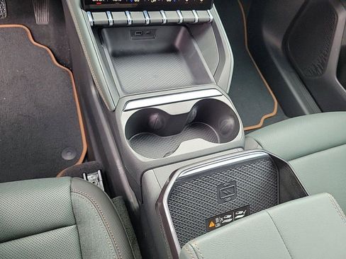 New 2026 GMC Terrain AT4 w/ Convenience Package III image 27