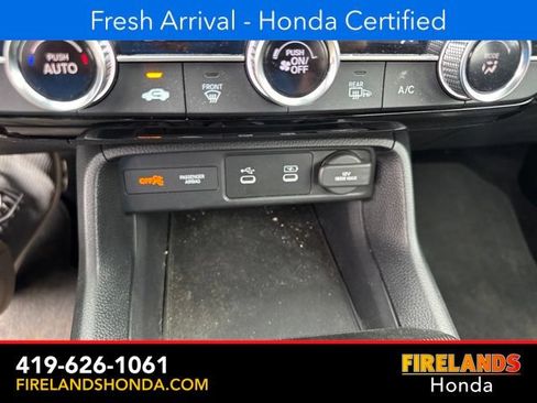 Certified 2025 Honda Civic Sport image 24