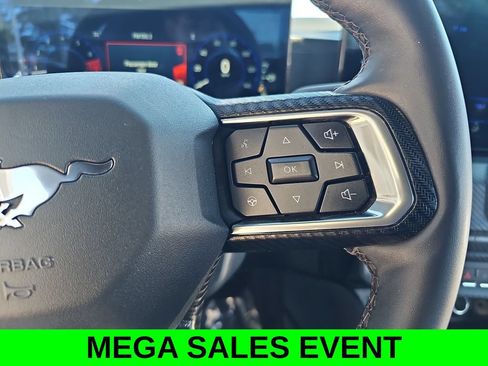 Used 2024 Ford Mustang Coupe RWD image 17