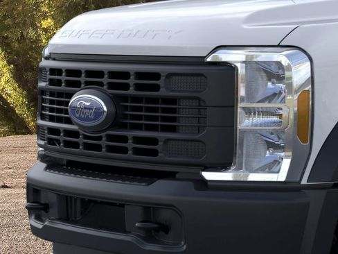New 2026 Ford F550 4x4 Crew Cab Super Duty image 17