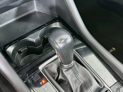 Used 2025 MAZDA MAZDA3 s FWD image 25
