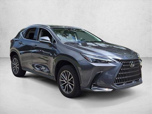 Used 2023 Lexus NX 250 FWD w/ Towing Package (2000 Lbs) image 3