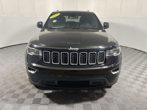 Used 2020 Jeep Grand Cherokee Laredo AWD/4WD image 3