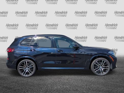Used 2022 BMW X5 M50i w/ Executive Package AWD/4WD image 11