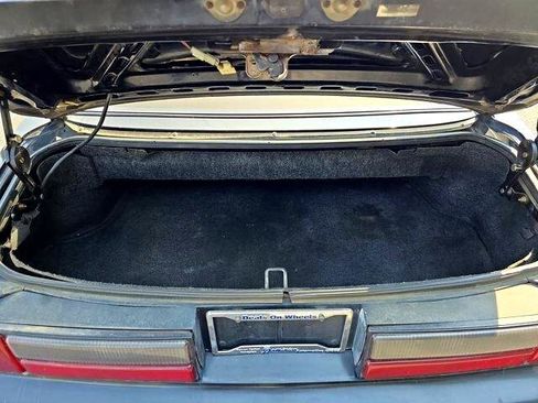 Used 1988 Ford Mustang LX image 7