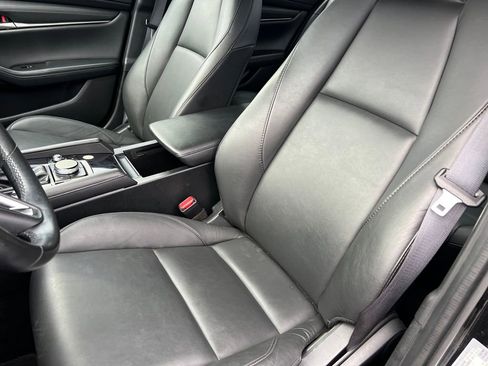 Used 2024 MAZDA MAZDA3 s image 9