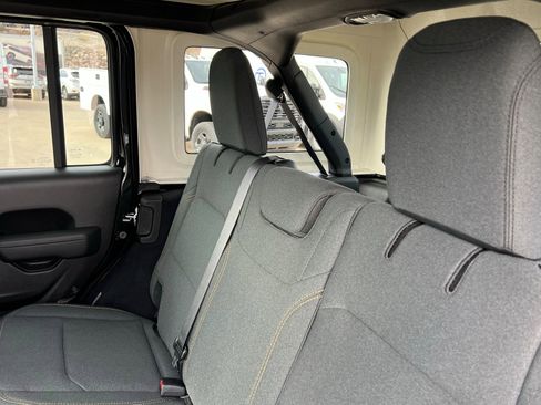 New 2026 Jeep Wrangler Unlimited Sport AWD/4WD image 20