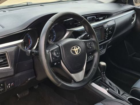 Used 2015 Toyota Corolla S image 15