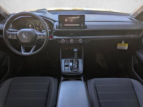Certified 2025 Honda CR-V Sport image 17