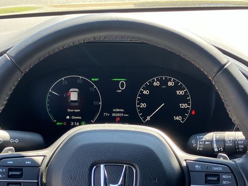 Used 2026 Honda CR-V Sport image 23