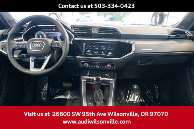 Used 2025 Audi Q3 2.0T Premium Plus w/ Premium Plus Package AWD/4WD image 9