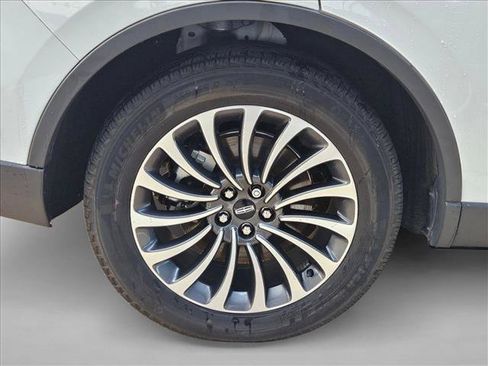 Used 2023 Lincoln Aviator Reserve w/ Elements Package Plus RWD image 17